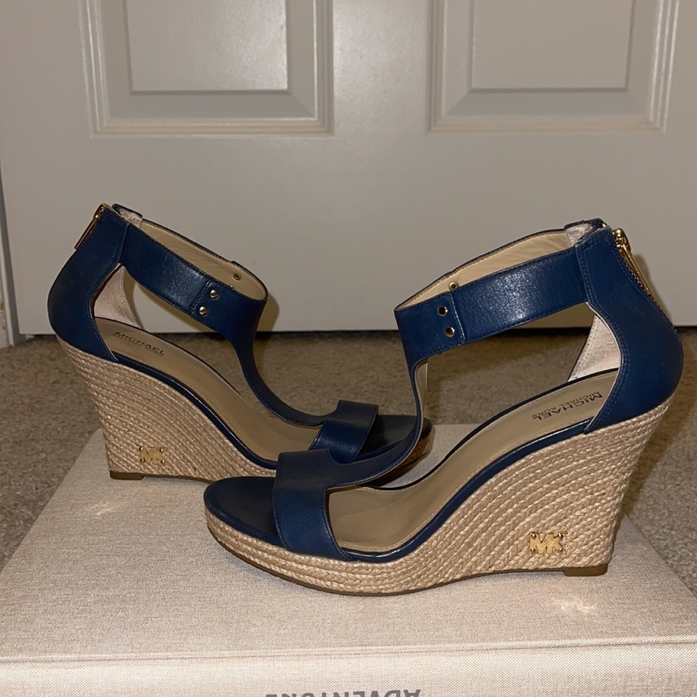 Michael Kors - blue wedges